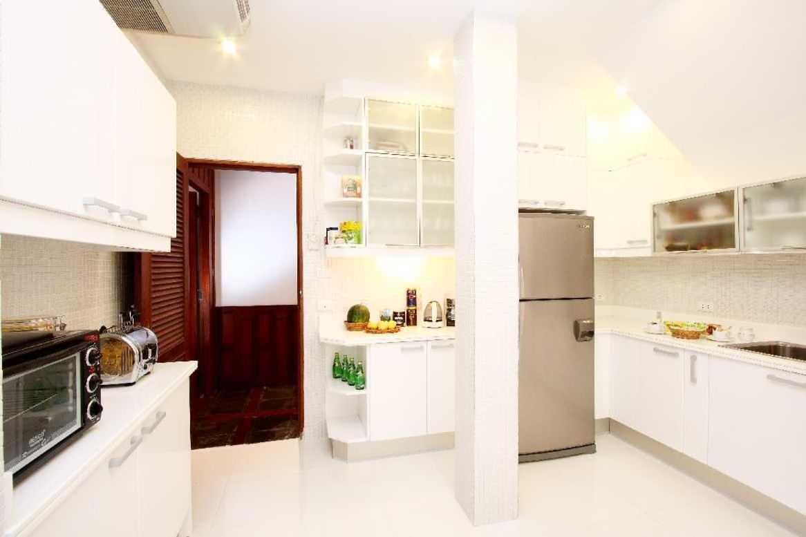Nakawanna Villa Phuket Extérieur photo