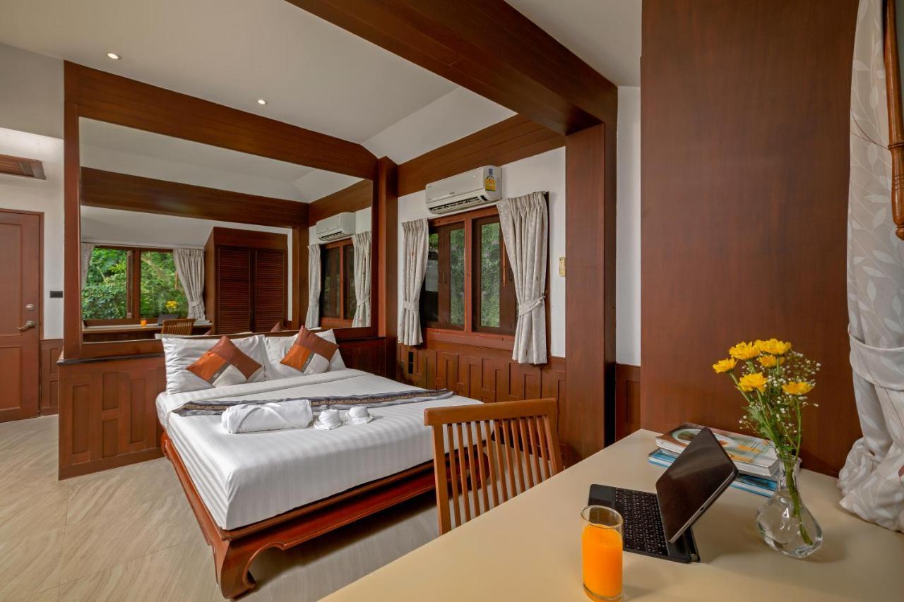 Nakawanna Villa Phuket Extérieur photo