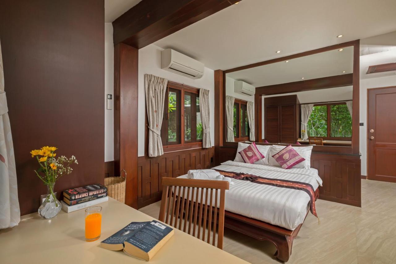 Nakawanna Villa Phuket Extérieur photo