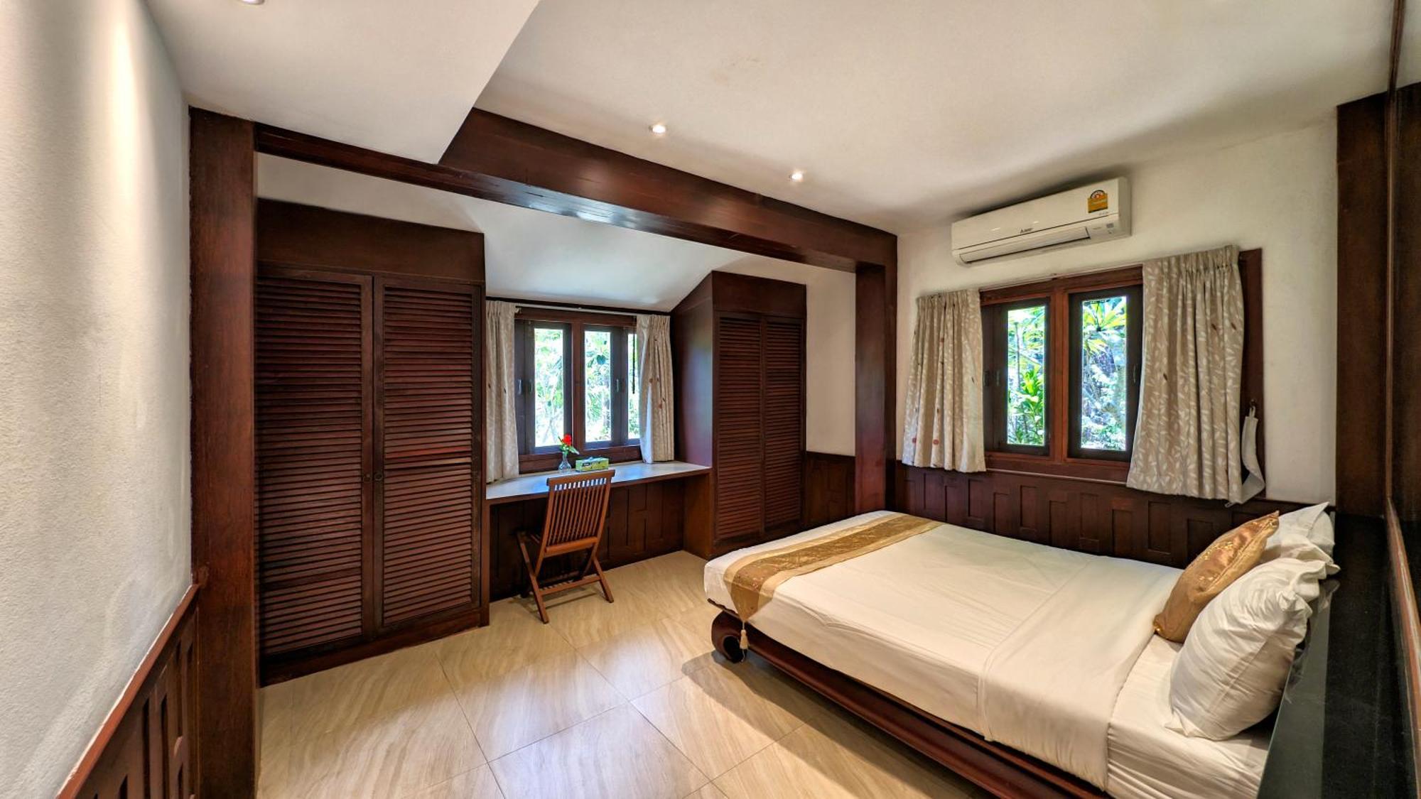 Nakawanna Villa Phuket Extérieur photo